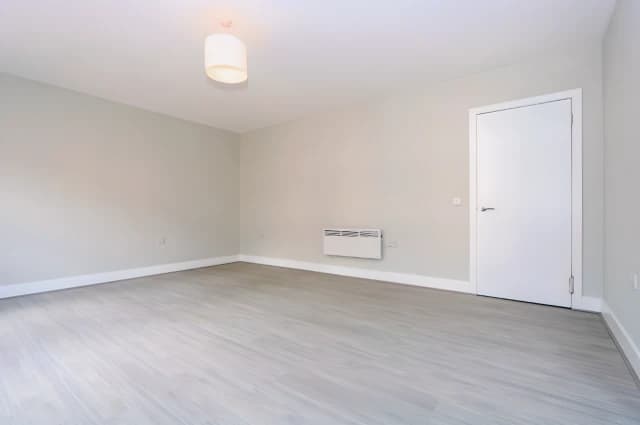 2Bedrooms, 1Bathrooms