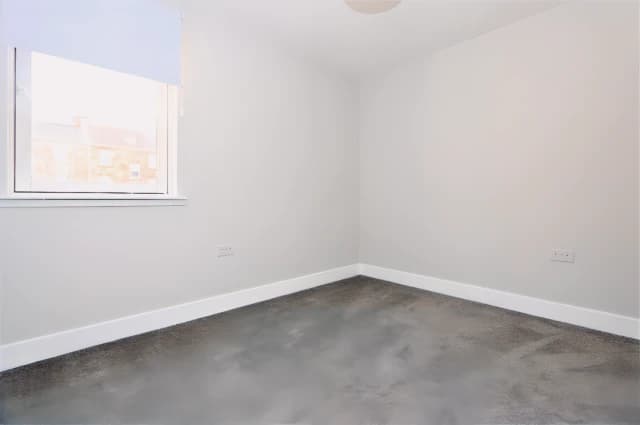 2Bedrooms, 1Bathrooms