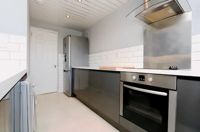 2Bedrooms, 2Bathrooms