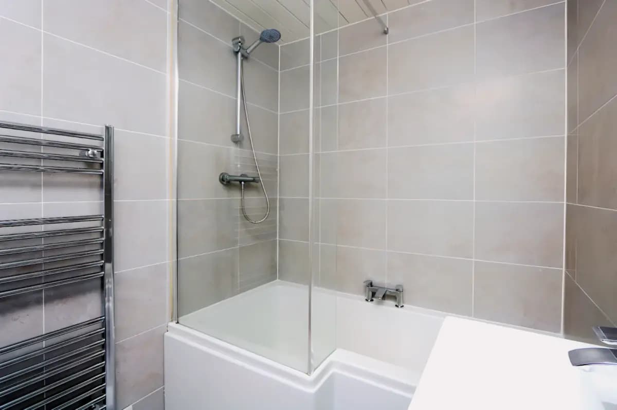 Riverview Place, G5 8EH
