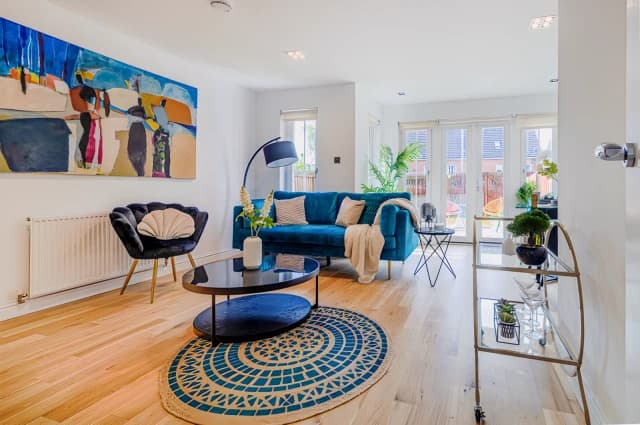 3Bedrooms, 3Bathrooms