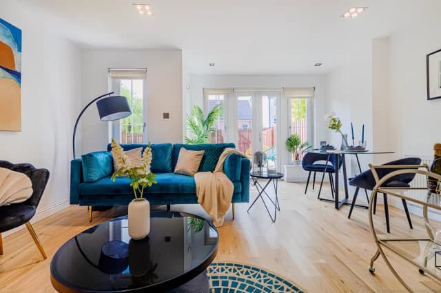 3Bedrooms, 3Bathrooms