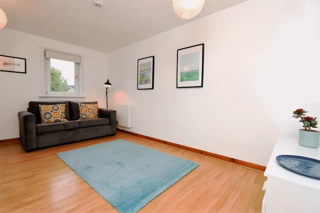 1Bedrooms, 1Bathrooms