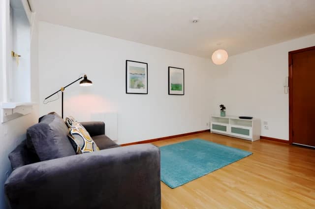 1Bedrooms, 1Bathrooms