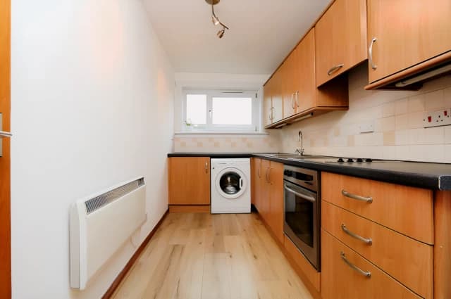 1Bedrooms, 1Bathrooms