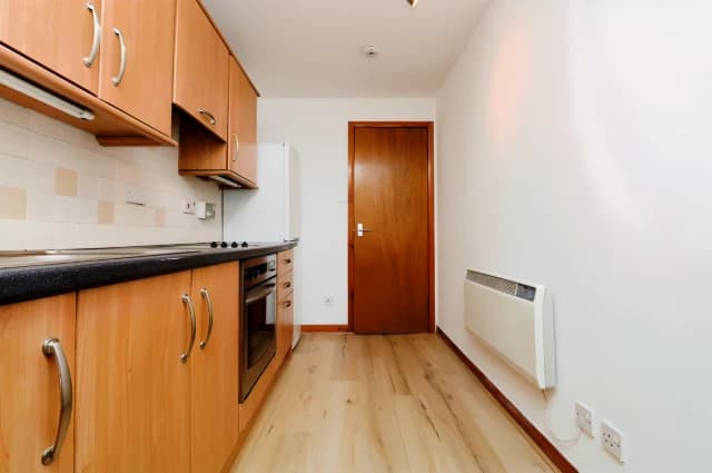 1Bedrooms, 1Bathrooms