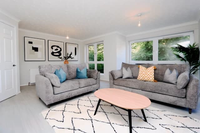2Bedrooms, 2Bathrooms