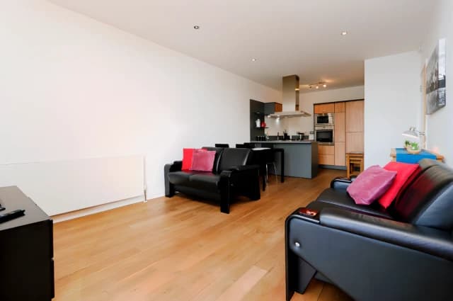 1Bedrooms, 1Bathrooms