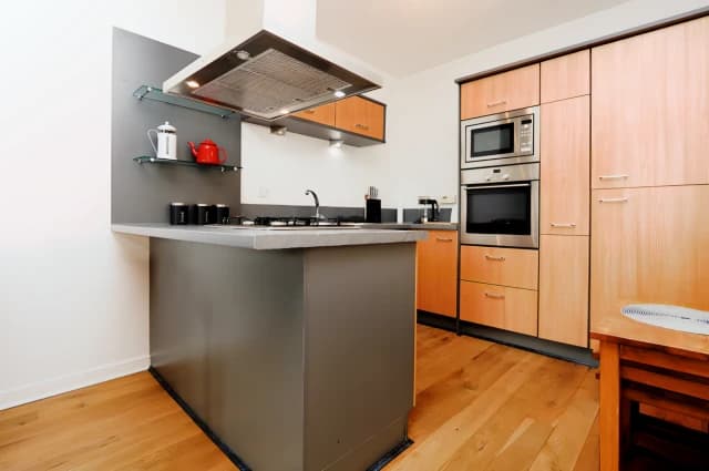 1Bedrooms, 1Bathrooms