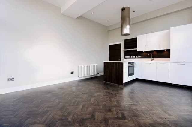 2Bedrooms, 2Bathrooms