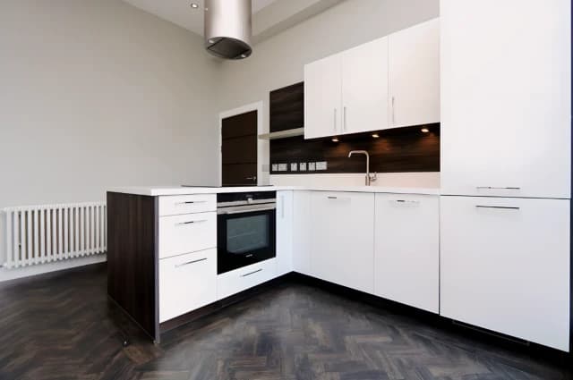 2Bedrooms, 2Bathrooms