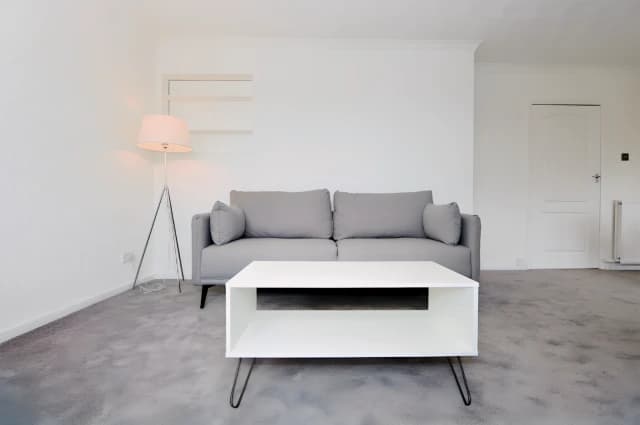 2Bedrooms, 1Bathrooms