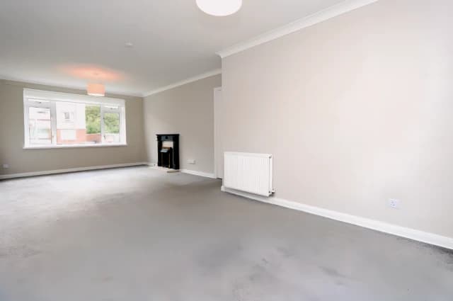 2Bedrooms, 1Bathrooms