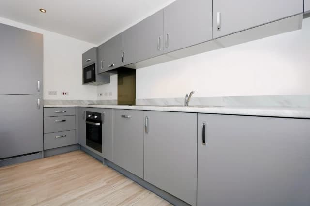 2Bedrooms, 2Bathrooms