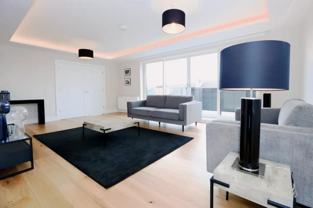 3Bedrooms, 2Bathrooms