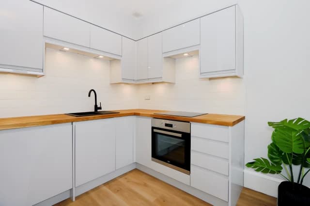 1Bedrooms, 1Bathrooms