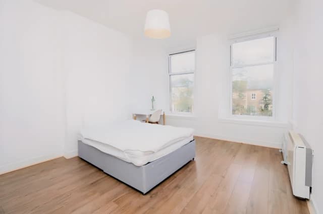 2Bedrooms, 1Bathrooms