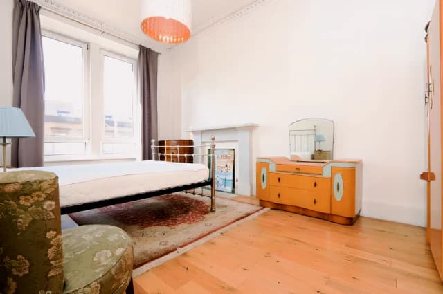3Bedrooms, 1Bathrooms