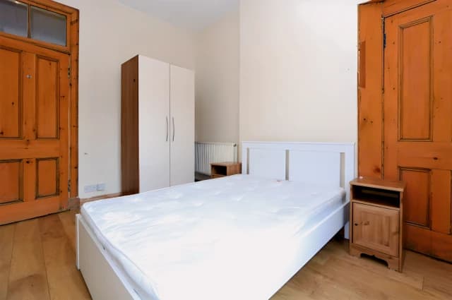 1Bedrooms, 1Bathrooms