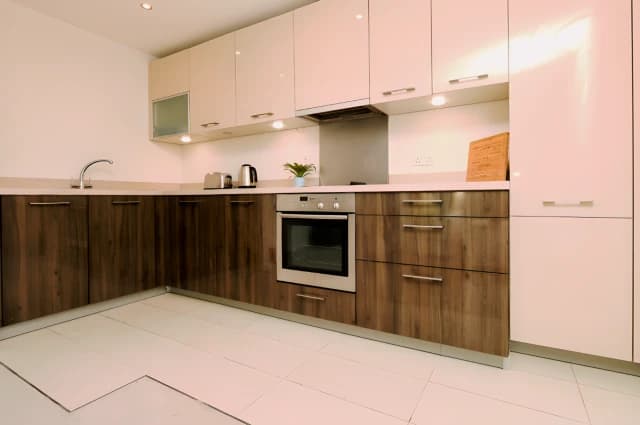 2Bedrooms, 2Bathrooms