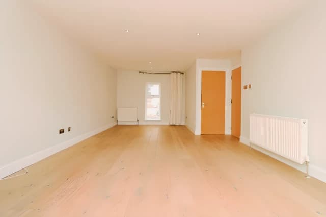 3Bedrooms, 3Bathrooms