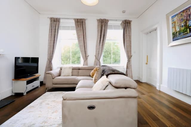 1Bedrooms, 1Bathrooms