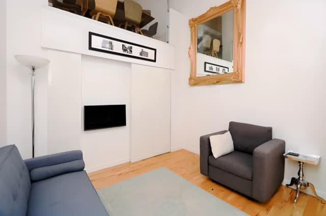 1Bedrooms, 2Bathrooms