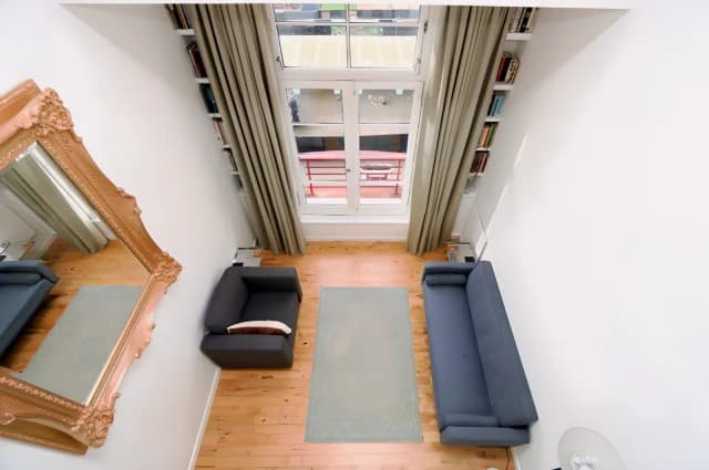 1Bedrooms, 2Bathrooms