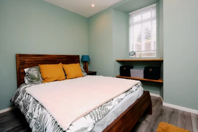 1Bedrooms, 1Bathrooms
