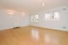 2Bedrooms, 1Bathrooms