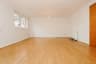 2Bedrooms, 1Bathrooms