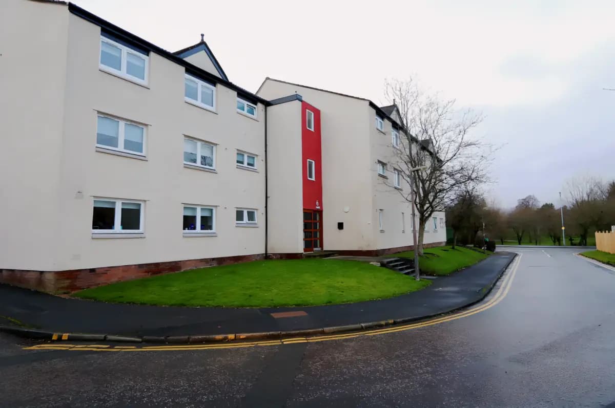 Rodger Place, G73 2AX