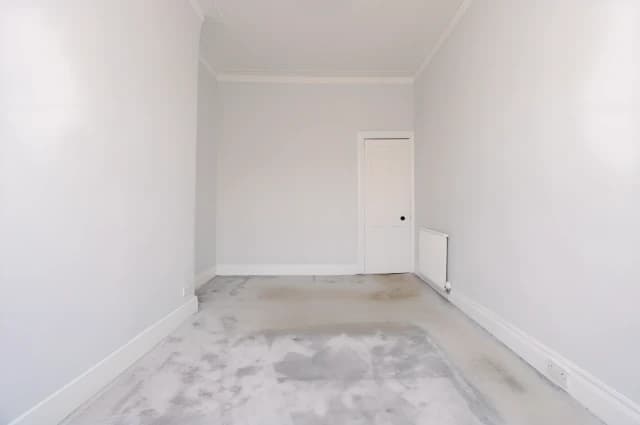 2Bedrooms, 1Bathrooms
