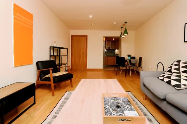 2Bedrooms, 2Bathrooms