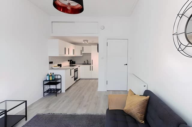 1Bedrooms, 1Bathrooms