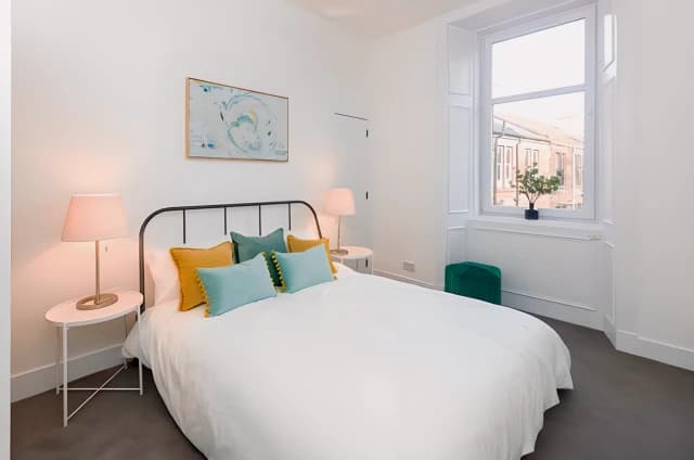 1Bedrooms, 1Bathrooms