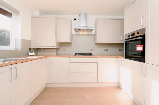 2Bedrooms, 2Bathrooms
