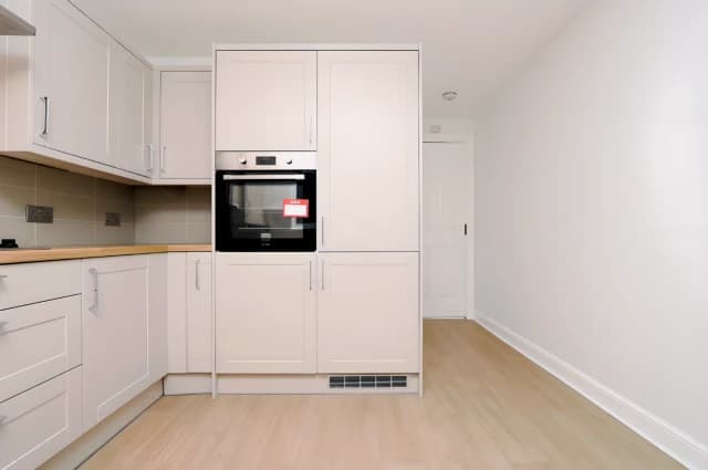 2Bedrooms, 2Bathrooms