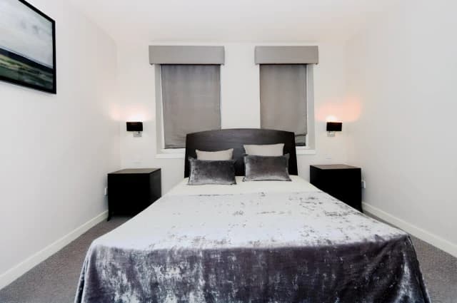 1Bedrooms, 1Bathrooms
