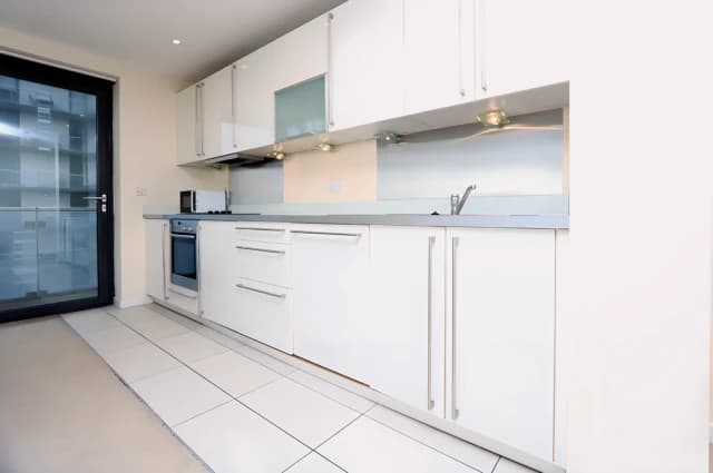 2Bedrooms, 2Bathrooms