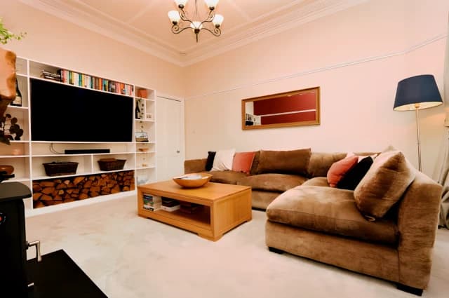 1Bedrooms, 1Bathrooms