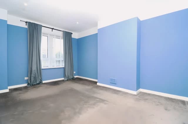 2Bedrooms, 1Bathrooms