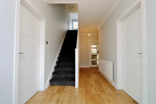 4Bedrooms, 3Bathrooms