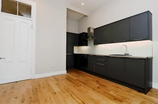 1Bedrooms, 1Bathrooms