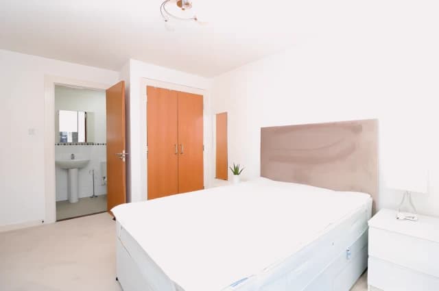 2Bedrooms, 2Bathrooms