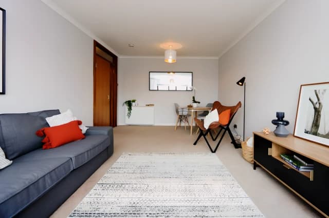 1Bedrooms, 1Bathrooms
