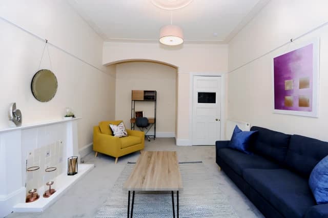 1Bedrooms, 1Bathrooms