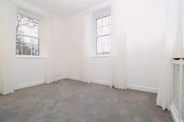 2Bedrooms, 1Bathrooms
