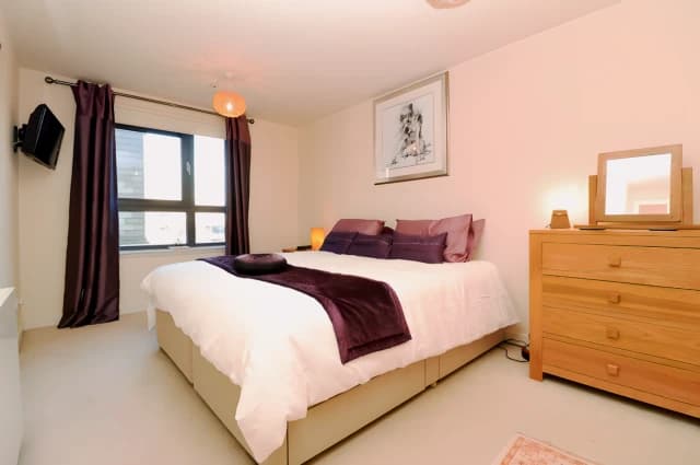 2Bedrooms, 2Bathrooms