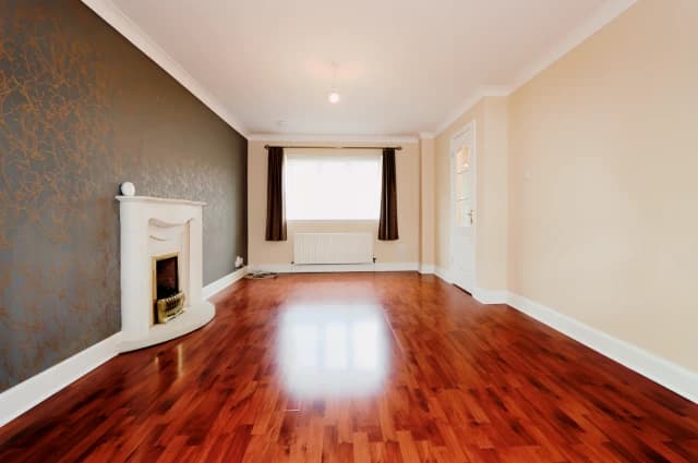 4Bedrooms, 3Bathrooms